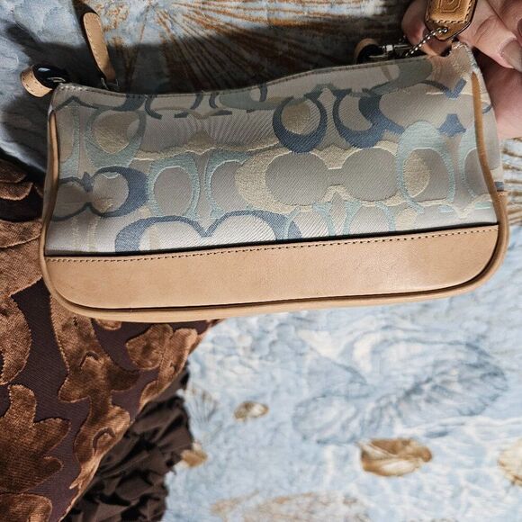 2004 Vintage y2k Coach Demi Shoulder Bag in Blue Optic Signature Monogram Purse - Picture 4 of 7